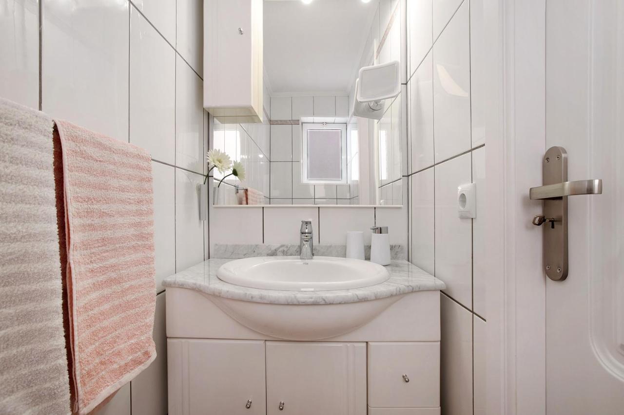 Apartment Seaside Лос Реалехос Екстериор снимка